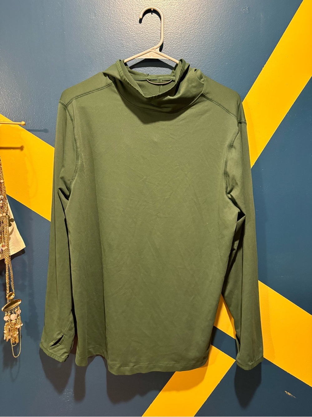All In Motion Dark Green Lightweight Pullover Hoodie NWOT